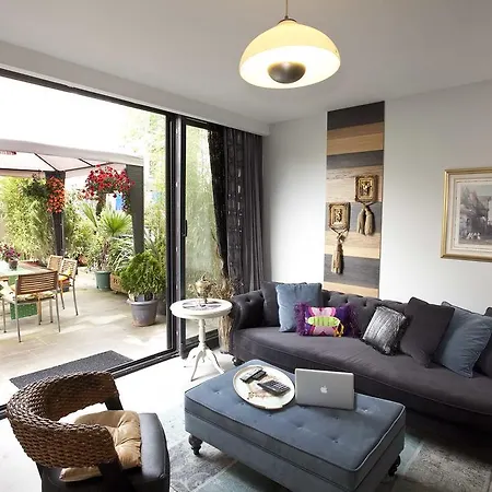 Wilitton Bosphorus House *